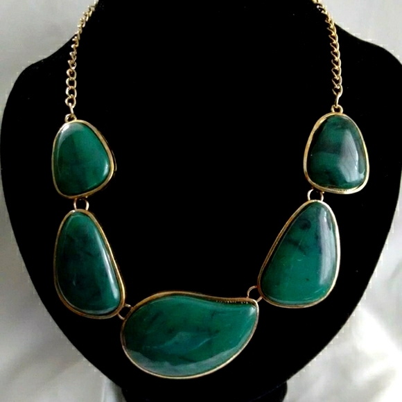 4/$45 New Stone Necklaces. Lot of 4. - Picture 4 of 5